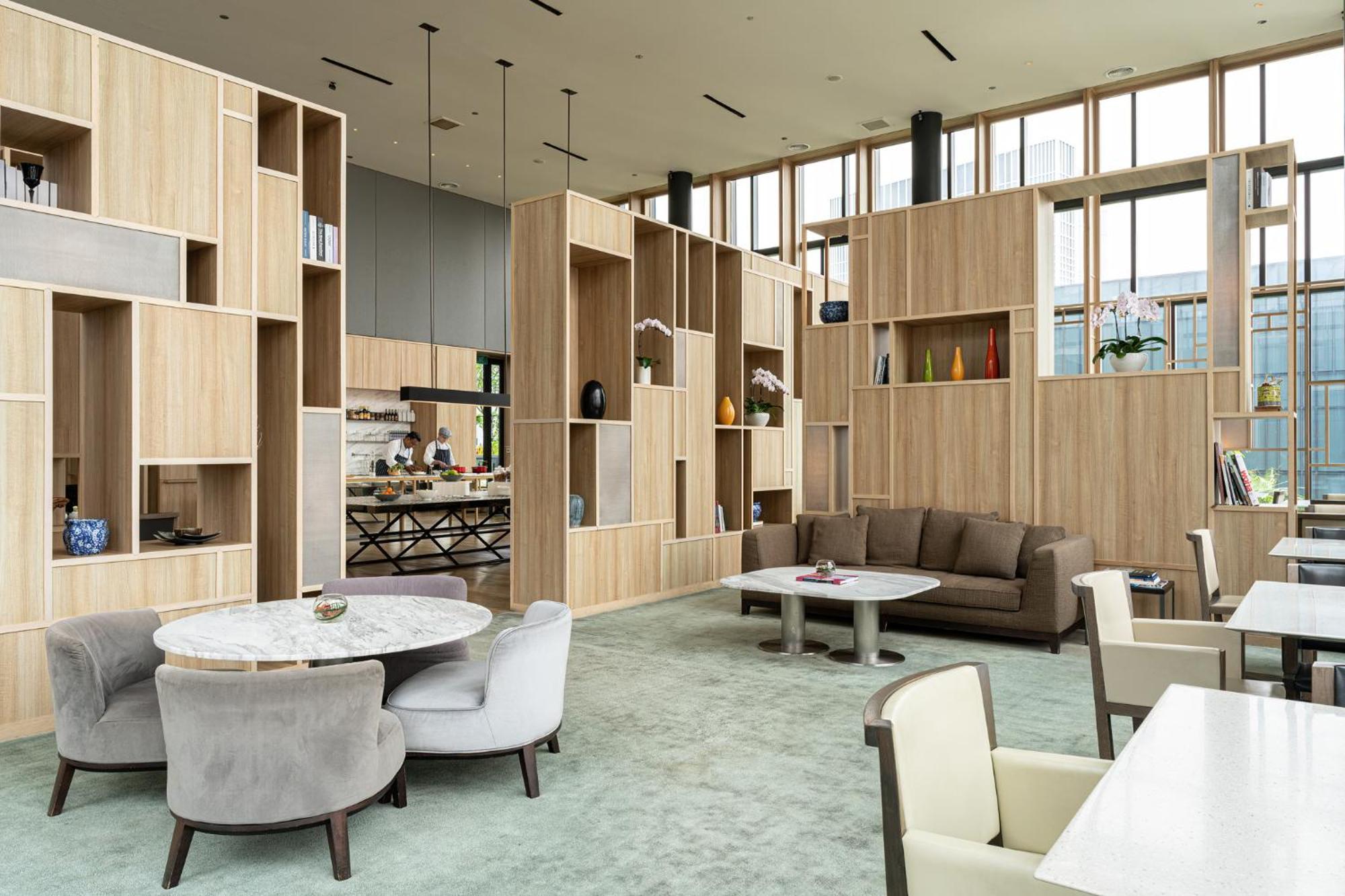 Parkroyal Collection Pickering, Khách sạn 5*